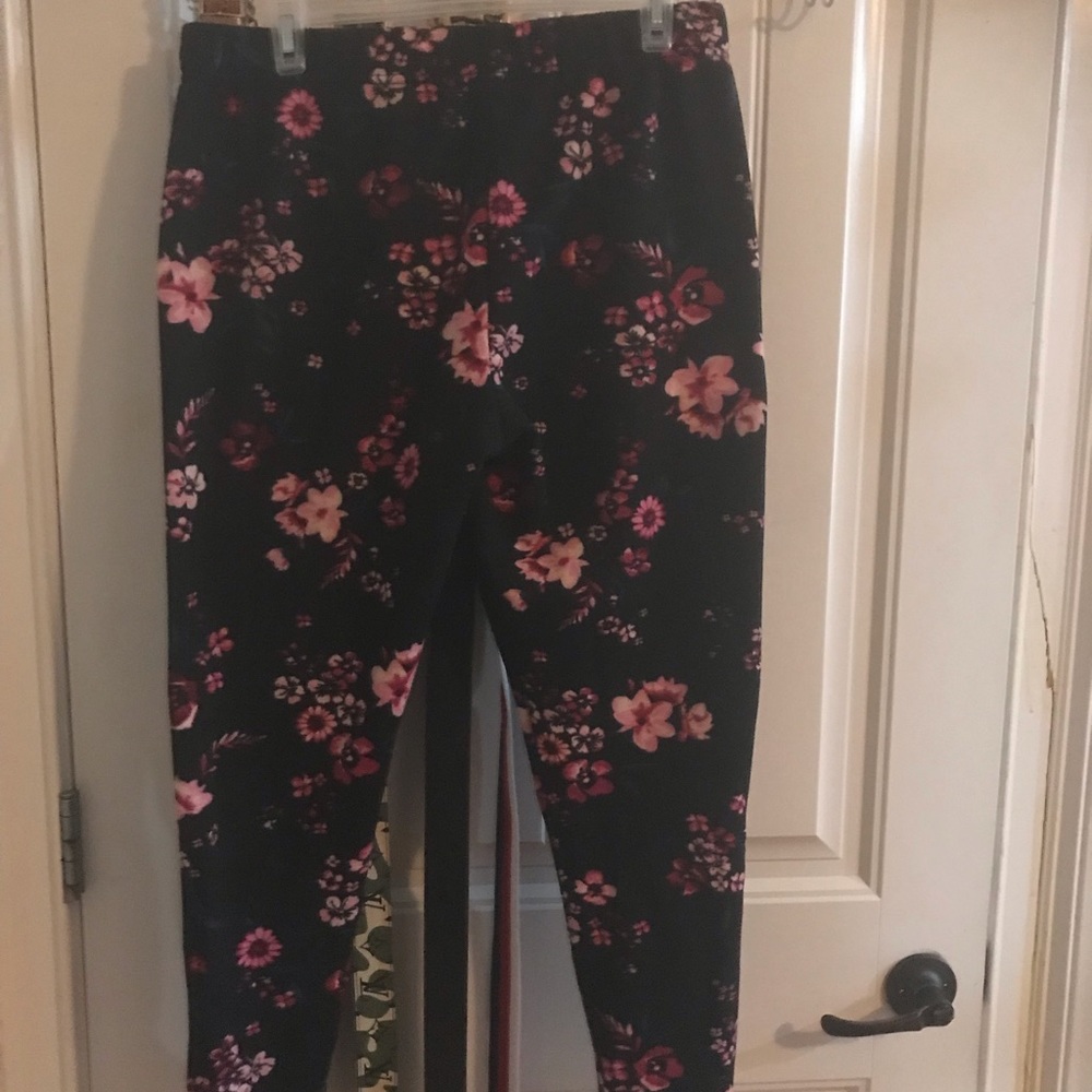 Knit 🧶 leggings